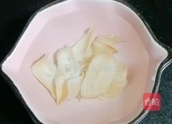 雪梨百合米糊的做法图解2