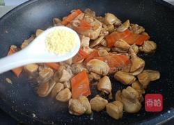 口蘑炒鸡胸肉盖浇饭的做法图解14