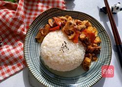 口蘑炒鸡胸肉盖浇饭的做法图解17