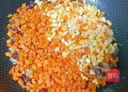 腊肠时蔬米饭包的做法图解9