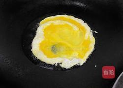 洋葱炒蛋的做法图解3