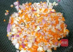 牛肉洋葱炒饭的做法图解5