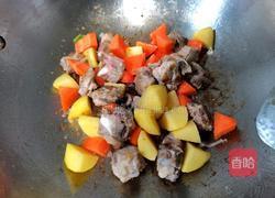 排骨焖饭的做法图解4