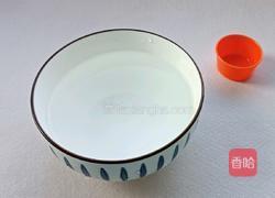 大米胡萝卜粥的做法图解3