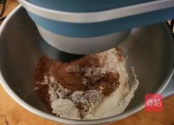 香蕉巧克力小餐包的做法图解4