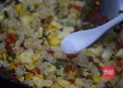 培根蛋炒饭的做法图解9