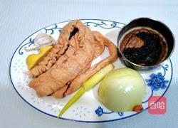 广式卤水猪大肠的做法图解1