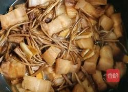 茶树菇红烧肉盖饭的做法图解10