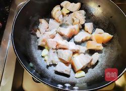 五花肉烧豇豆干的做法图解3