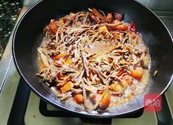 五花肉烧豇豆干的做法图解6