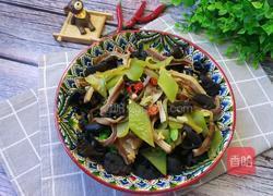 木耳莴笋炒肚条的做法图解1