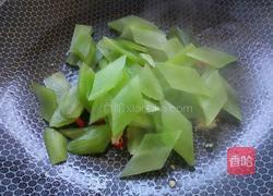 木耳莴笋炒肚条的做法图解8