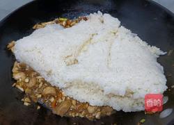 香菇鸡丁烧卖的做法图解4