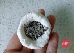 大米黑芝麻汤圆的做法图解7