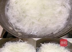 猪肉萝卜馅三色饺子的做法图解2