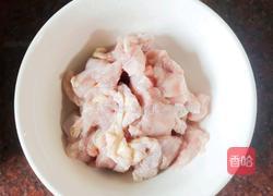 快捷午餐鸡丝酸菜面的做法图解1