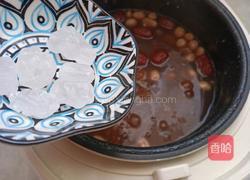 红枣桂圆八宝粥的做法图解7