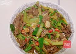 芹菜炒羊肝的做法图解8