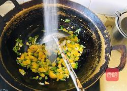 双椒蛋炒饭的做法图解4