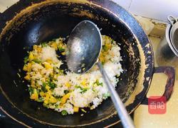 双椒蛋炒饭的做法图解5