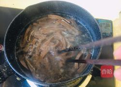 酸辣鸭血土豆粉的做法图解2