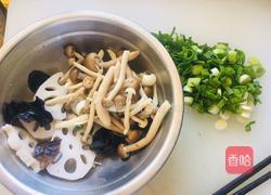 酸辣鸭血土豆粉的做法图解4