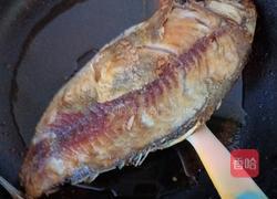 砂锅鲫鱼蘑菇豆腐汤的做法图解4