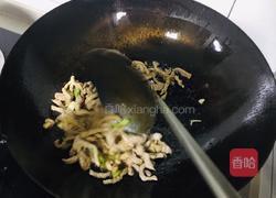 蒜黄炒肉丝的做法图解4