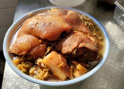 扣肉酸菜