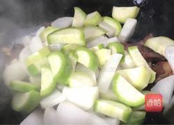 腊味炖萝卜的做法图解8