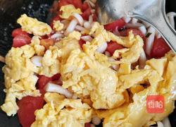 西红柿木耳白玉菇炒鸡蛋的做法图解7