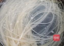 辣白菜米线的做法图解8