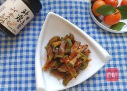 凉拌萝卜条的做法图解1