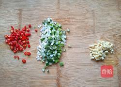 凉拌萝卜条的做法图解3