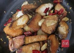 香辣青鱼块的做法图解10