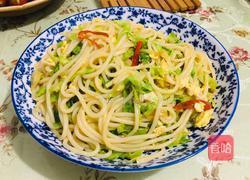 莲花菜鸡蛋炒米线的做法图解12