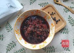 黑豆杂粮粥的做法图解1