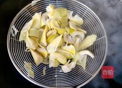 荠菜炒春笋的做法图解6