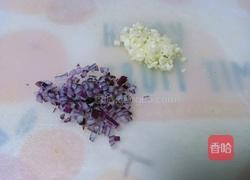 黄瓜丝拌面的做法图解3