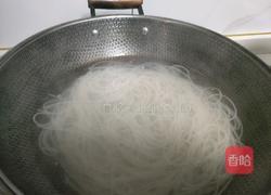 凉拌米线的做法图解2
