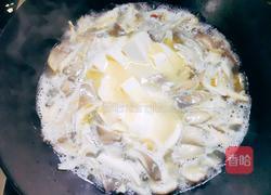 平菇豆腐汤的做法图解8