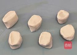 【春季养生菜】韭菜雪花煎包的做法图解7