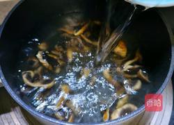 口蘑鲜汤的做法图解6