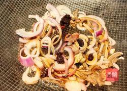 肚丝落锅面的做法图解4