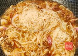 肚丝落锅面的做法图解6