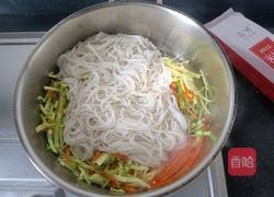 炒素米线的做法图解8