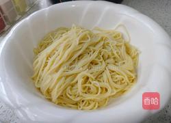 蹄汤米线的做法图解6