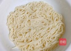 香菇酱米线的做法图解5