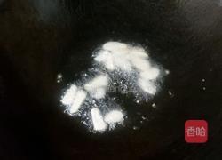 腐竹青椒炒木耳的做法图解4