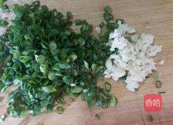 酸辣米线的做法图解3